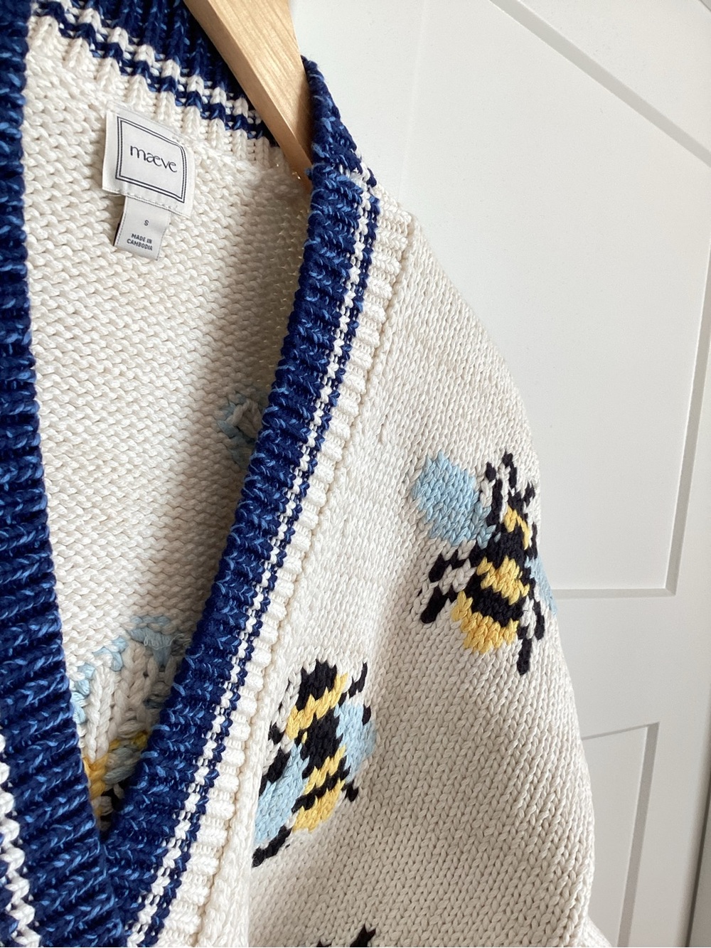 Anthropologie Bee Cardigan Sweater Maeve Icon Chunky New Small Ivory Bumblebee - Picture 6 of 12